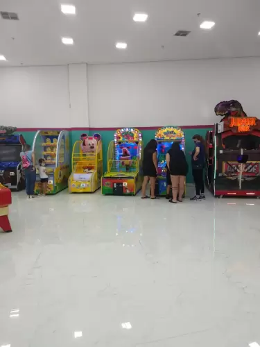 Projeto comercial da loja Fun Games - Minas Shopping.
